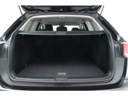 Volkswagen Golf Variant 1.0 eTSI Life Business Automaat, Virtual, Climate, Lmv, ActivLease financial lease