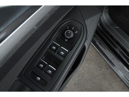 Volkswagen Golf Variant 1.0 eTSI Life Business Automaat, Virtual, Climate, Lmv, ActivLease financial lease