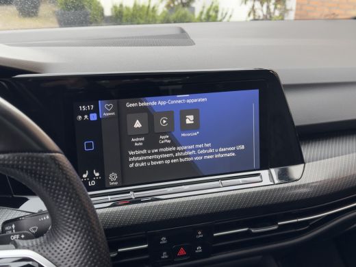 Volkswagen Golf Variant 1.5 eTSI AUT7 3X R-LINE PANODAK LEDER NAVI DIGI-DASH APPLE-CARPLAY LED LMV PDC ActivLease financial lease