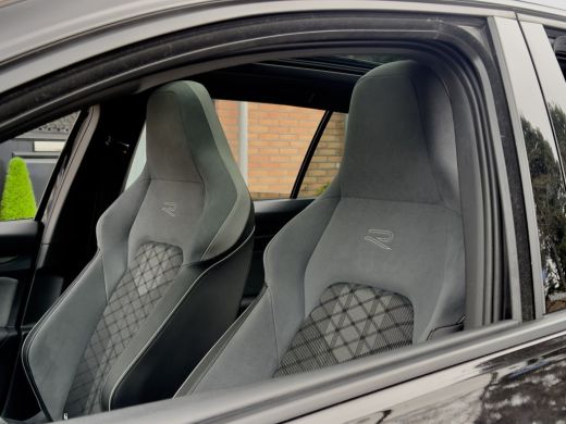 Volkswagen Golf Variant 1.5 eTSI AUT7 3X R-LINE PANODAK LEDER NAVI DIGI-DASH APPLE-CARPLAY LED LMV PDC ActivLease financial lease