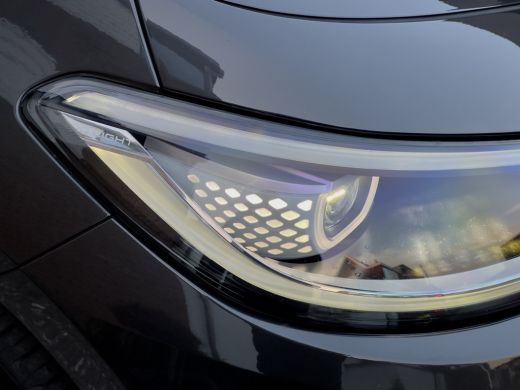 Volkswagen ID.3 First Max 58 kWh PANODAK NAVI CAMERA APPLE-CARPLAY LED LMV-20INCHE PDC ActivLease financial lease