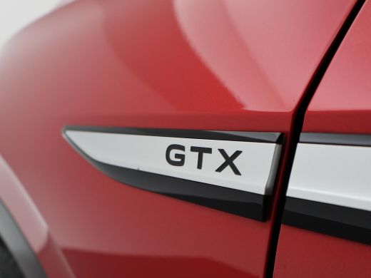 Volkswagen ID.4 GTX 4MOTION 77 kWh 300 PK + 20 INCH | PANORAMA | TREKHAAK WEGKL. | SFEERVERLICHTING | CAMERA | ST... ActivLease financial lease