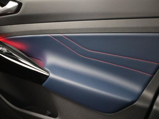 Volkswagen ID.4 GTX 4MOTION 77 kWh 300 PK + 20 INCH | PANORAMA | TREKHAAK WEGKL. | SFEERVERLICHTING | CAMERA | ST... ActivLease financial lease