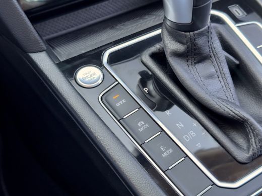 Volkswagen Passat Variant 1.4 TSI AUT7 PHEV GTE BUSINESS. PANODAK NAVI CAMERA VIRTUAL-DASH HEADUPP APPLE-CARPLAY LE... ActivLease financial lease