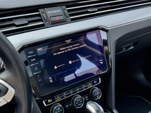 Volkswagen Passat Variant 1.4 TSI AUT7 PHEV GTE BUSINESS. PANODAK NAVI CAMERA VIRTUAL-DASH HEADUPP APPLE-CARPLAY LE... ActivLease financial lease