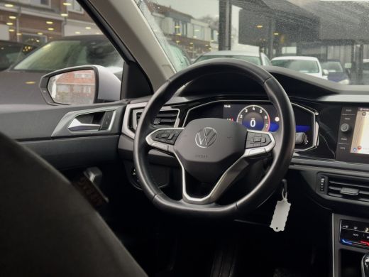 Volkswagen Polo 1.0 TSI STYLE NAVI DIGI-DASH APPLE-CARPLAY LED LMV PDC ActivLease financial lease