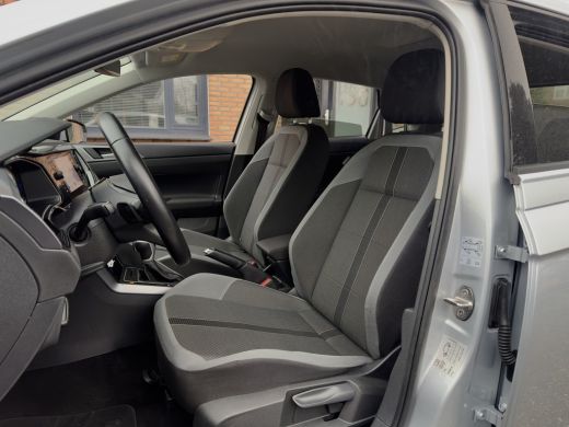 Volkswagen Polo 1.0 TSI STYLE NAVI DIGI-DASH APPLE-CARPLAY LED LMV PDC ActivLease financial lease