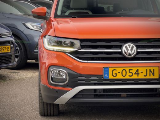 Volkswagen T-Cross 1.0 TSI ORANGE-STYLE EDITION CARPLAY CRUISE CONTROL AIRCO LED LMV PDC ActivLease financial lease