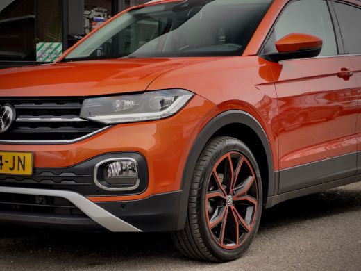 Volkswagen T-Cross 1.0 TSI ORANGE-STYLE EDITION CARPLAY CRUISE CONTROL AIRCO LED LMV PDC ActivLease financial lease