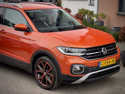 Volkswagen T-Cross 1.0 TSI ORANGE-STYLE EDITION CARPLAY CRUISE CONTROL AIRCO LED LMV PDC ActivLease financial lease