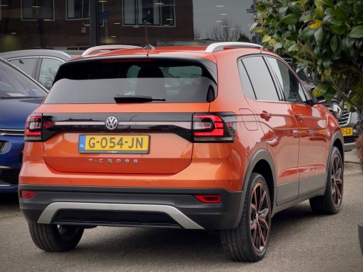 Volkswagen T-Cross 1.0 TSI ORANGE-STYLE EDITION CARPLAY CRUISE CONTROL AIRCO LED LMV PDC ActivLease financial lease