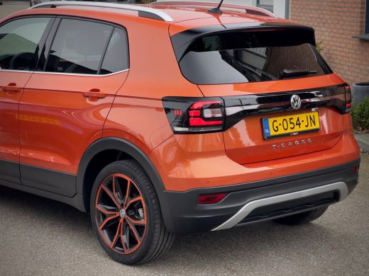 Volkswagen T-Cross 1.0 TSI ORANGE-STYLE EDITION CARPLAY CRUISE CONTROL AIRCO LED LMV PDC ActivLease financial lease