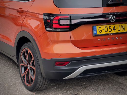 Volkswagen T-Cross 1.0 TSI ORANGE-STYLE EDITION CARPLAY CRUISE CONTROL AIRCO LED LMV PDC ActivLease financial lease