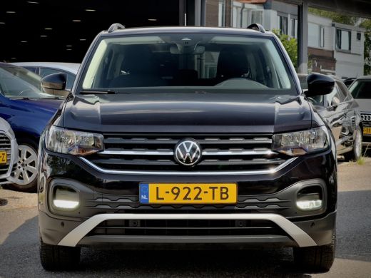 Volkswagen T-Cross 1.5 TSI AUT7 R-LINE 93D.KM! NAVI CAMERA APPLE-CARPLAY LED LMV PDC ActivLease financial lease