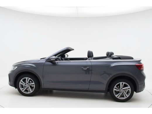 Volkswagen T-Roc 1.5 TSI 150PK DSG R-LINE SPORT NAVI/LED/CARPLAY/TREKHAAK ActivLease financial lease