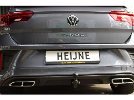 Volkswagen T-Roc 1.5 TSI 150PK DSG R-LINE SPORT NAVI/LED/CARPLAY/TREKHAAK ActivLease financial lease