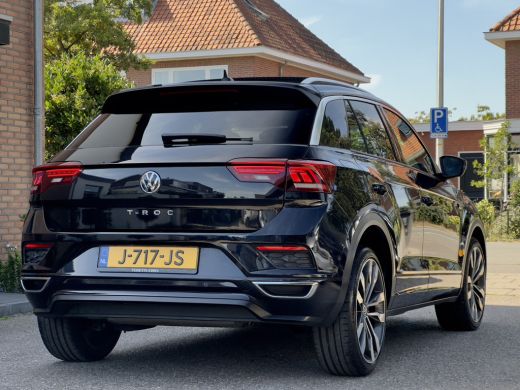 Volkswagen T-Roc 1.5 TSI AUT7 SPORT 2X R-LINE 104D.KM PANODAK 20 INCH-LMV NAVI CAMERA DIGI-DASH APPLE-CARPLAY LED PDC ActivLease financial lease