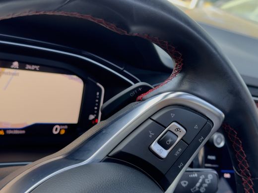 Volkswagen T-Roc 1.5 TSI AUT7 SPORT 2X R-LINE 104D.KM PANODAK 20 INCH-LMV NAVI CAMERA DIGI-DASH APPLE-CARPLAY LED PDC ActivLease financial lease