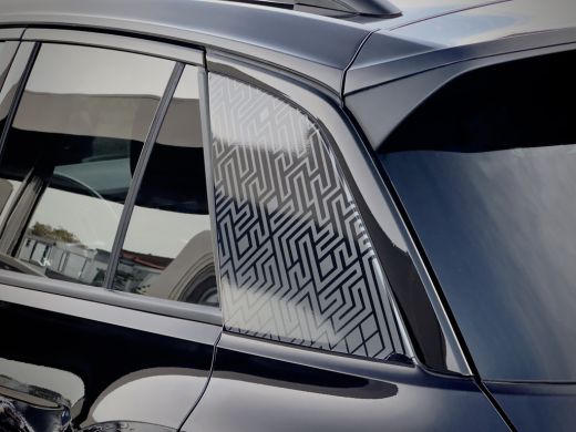 Volkswagen T-Roc 1.5 TSI AUT7 SPORT BLACK-EDITION PANODAK NAVI CAMERA DIGI-DASH APPLE-CARPLAY LED LMV PDC ActivLease financial lease