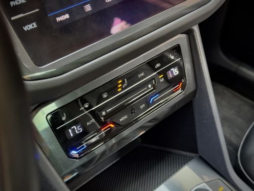 Volkswagen Tiguan 1.4 TSI AUT6 eHYBRID R-LINE VOL-LEDER DIGI-DASH AIRCO IQ-DRIVE PARK-ASSIST LED LMV PDC ActivLease financial lease