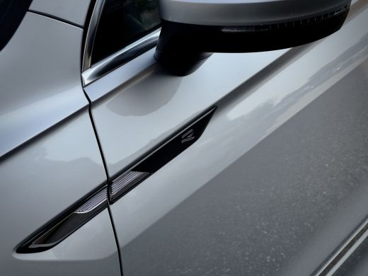 Volkswagen Tiguan 1.5 TSI AUT7 3X R-LINE + NW-MODEL PANODAK NAVI DIGI-DASH PARK-ASSIST LED LMV PDC ActivLease financial lease