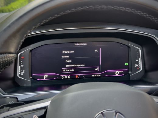 Volkswagen Tiguan 1.5 TSI AUT7 3X R-LINE + NW-MODEL PANODAK NAVI DIGI-DASH PARK-ASSIST LED LMV PDC ActivLease financial lease