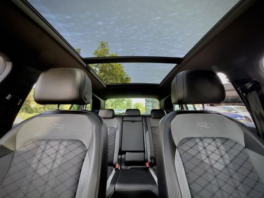 Volkswagen Tiguan 1.5 TSI AUT7 3X R-LINE + NW-MODEL PANODAK NAVI DIGI-DASH PARK-ASSIST LED LMV PDC ActivLease financial lease