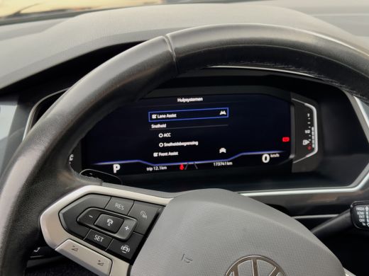 Volkswagen Tiguan 1.5 TSI AUT7 LIFE NAVI DIGI-DASH APPLE-CARPLAY LED LMV PDC ActivLease financial lease