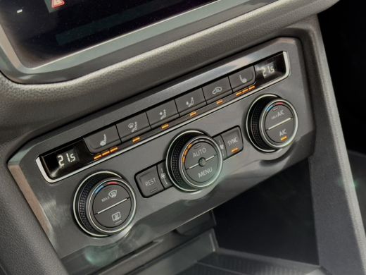 Volkswagen Tiguan Allspace 1.5 TSI AUT7 3x R-LINE 7PERS PANODAK 20 INCH-LMV NAVI CAMERA DIGI-DASH APPLE-CARPLAY LED PDC ActivLease financial lease
