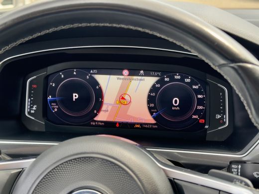 Volkswagen Tiguan Allspace 1.5 TSI AUT7 3X R-LINE.VOL-LEDER 20 INCHE NAVI CAMERA DIGI-DASH APPLE-CARPLAY LED PDC VOL-LEDER 2... ActivLease financial lease