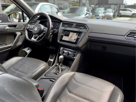 Volkswagen Tiguan Allspace 1.5 TSI AUT7 3X R-LINE.VOL-LEDER 20 INCHE NAVI CAMERA DIGI-DASH APPLE-CARPLAY LED PDC VOL-LEDER 2... ActivLease financial lease