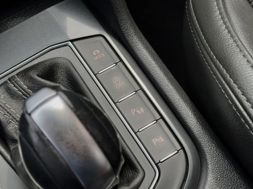 Volkswagen Tiguan Allspace 1.5 TSI AUT7 3X R-LINE.VOL-LEDER 20 INCHE NAVI CAMERA DIGI-DASH APPLE-CARPLAY LED PDC VOL-LEDER 2... ActivLease financial lease