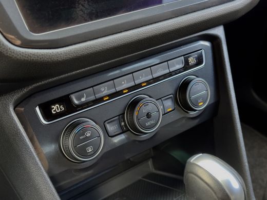 Volkswagen Tiguan Allspace 1.5 TSI AUT7 R-LINE HIGHLINE NAVI CAMERA DIGI-DASH APPLE-CARPLAY LED LMV PDC ActivLease financial lease