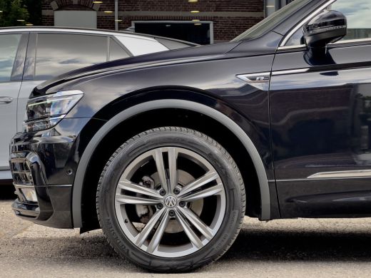 Volkswagen Tiguan Allspace 1.5 TSI AUT7 R-LINE HIGHLINE NAVI CAMERA DIGI-DASH APPLE-CARPLAY LED LMV PDC ActivLease financial lease