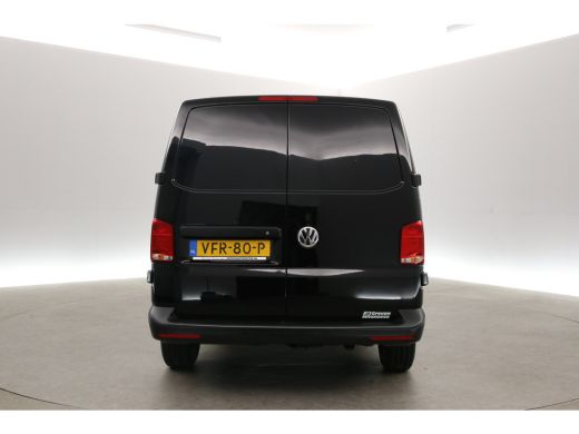 Volkswagen Transporter 2.0 TDI L2H1 | Airco | Cruise | Carplay | Navi | Parkeersensoren ActivLease financial lease