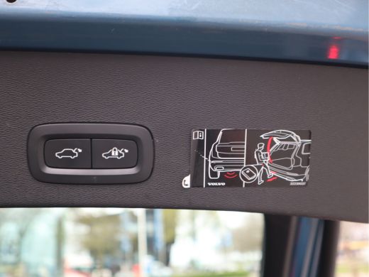 Volvo  C40 Recharge Twin Intro Edition 78 kWh Navi / Trekh / Pano / 360Camera / Carplay / Stuur-Stoelverw / ... ActivLease financial lease