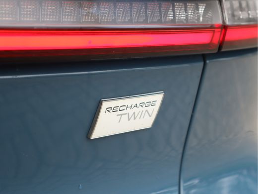 Volvo  C40 Recharge Twin Intro Edition 78 kWh Navi / Trekh / Pano / 360Camera / Carplay / Stuur-Stoelverw / ... ActivLease financial lease