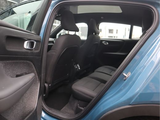 Volvo  C40 Recharge Twin Intro Edition 78 kWh Navi / Trekh / Pano / 360Camera / Carplay / Stuur-Stoelverw / ... ActivLease financial lease