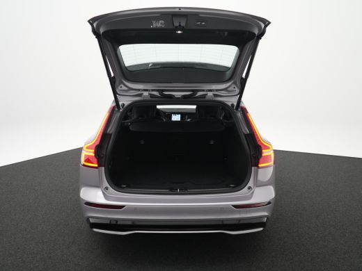 Volvo  V60 2.0 T6 Plug-in hybrid AWD Plus Dark | Harman/Kardon | 360&deg; | Trekhaak| Memory | ActivLease financial lease