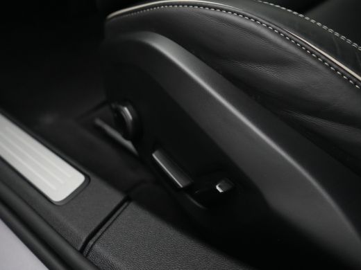 Volvo  V60 2.0 T6 Plug-in hybrid AWD Plus Dark | Harman/Kardon | 360&deg; | Trekhaak| Memory | ActivLease financial lease