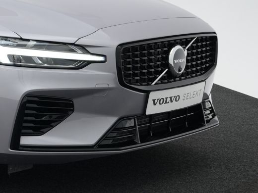 Volvo  V60 2.0 T6 Plug-in hybrid AWD Plus Dark | Harman/Kardon | 360&deg; | Trekhaak| Memory | ActivLease financial lease