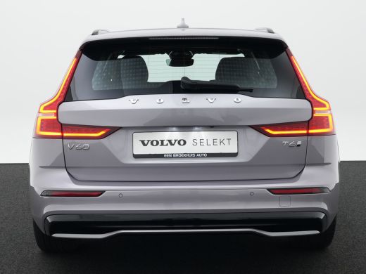 Volvo  V60 2.0 T6 Plug-in hybrid AWD Plus Dark | Harman/Kardon | 360&deg; | Trekhaak| Memory | ActivLease financial lease