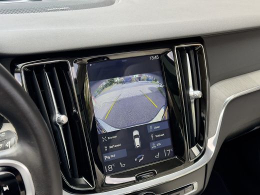 Volvo  V60 2.0 T8 AUT8 TWIN ENGINE AWD INSCRIPTION 304PK. PANODAK LEDER NAVI CAMERA DIGI-DASH APPLE-CARPLAY ... ActivLease financial lease