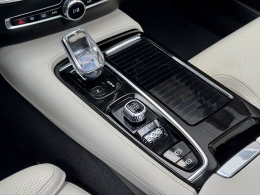 Volvo  V60 2.0 T8 AUT8 TWIN ENGINE AWD INSCRIPTION 304PK. PANODAK LEDER NAVI CAMERA DIGI-DASH APPLE-CARPLAY ... ActivLease financial lease