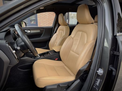 Volvo  XC40 2.0 T4 INSCRIPTION PANODAK LEDER NAVI HARMAN KARDON LED LMV PDC ActivLease financial lease