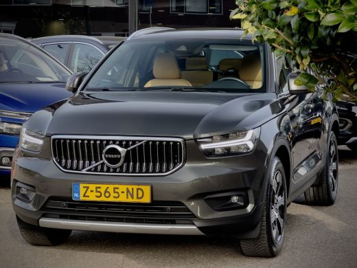 Volvo  XC40 2.0 T4 INSCRIPTION PANODAK LEDER NAVI HARMAN KARDON LED LMV PDC ActivLease financial lease