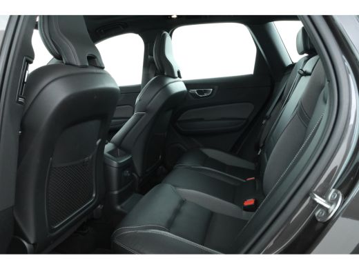 Volvo  XC60 2.0 T6 Plug-in hybrid AWD Inscription Expression Virtual, Panorama, Climate, ActivLease financial lease