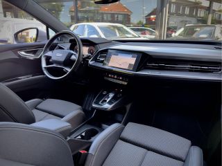 Audi Q4 e-tron 40 3xS-LINE 77 kWh 89,6%SOH LEDER 20 INCHE-LMV CAMERA-360 DIGI-DASH NAVI LED PDC