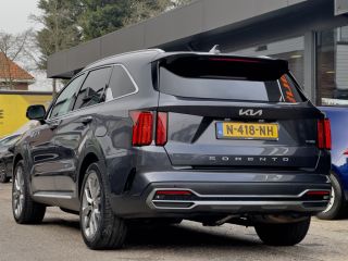 Kia Sorento 1.6 T-GDI Hybrid 7PERS AUT6 EXECUTIVE PANODAK DESIGNO-LEDER NAVI CAMERA DIG-DASH APPLE-CARPLAY LE...