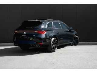 Seat Leon Sportstourer 1.5 TSI eHybrid 204pk FR Business | Panoramadak | Camera | Dodehoekassistent | 17"